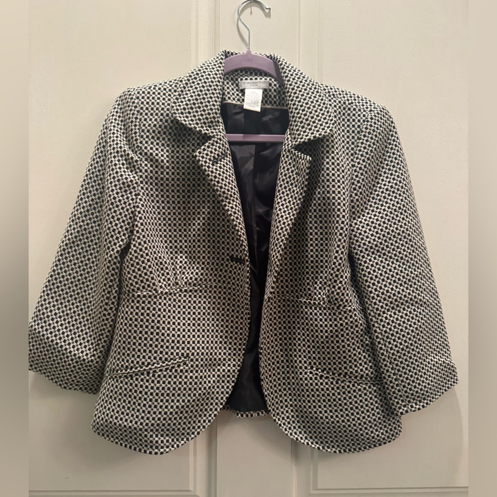 Worthington Black and White Geometric Blazer